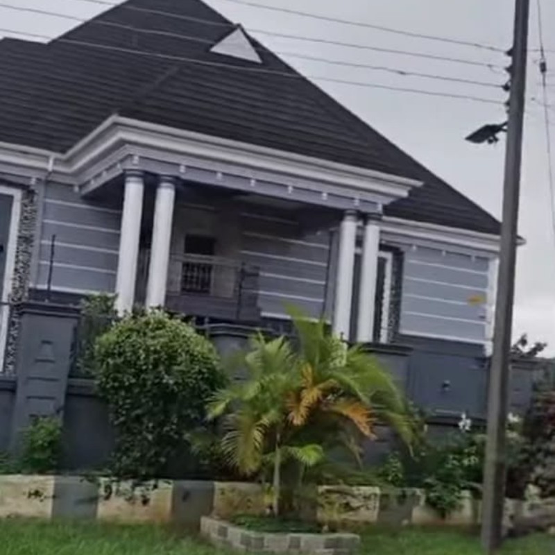 5 bedrooms duplex with BQ
