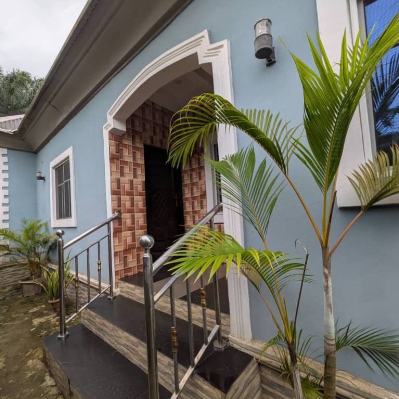 2 bedrooms bungalow