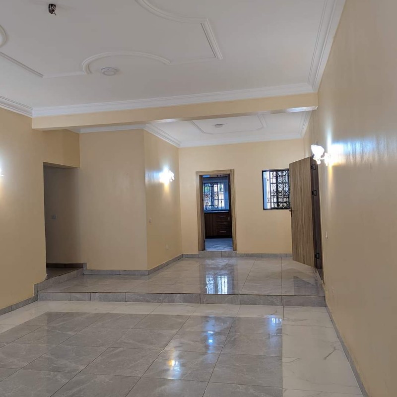 3 bedrooms flat